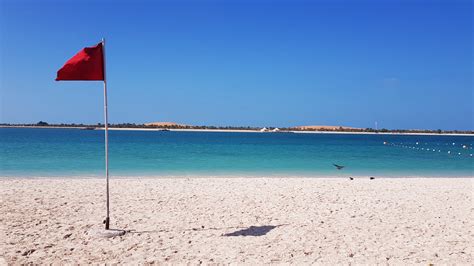 Picture Gallery Corniche Public Beach