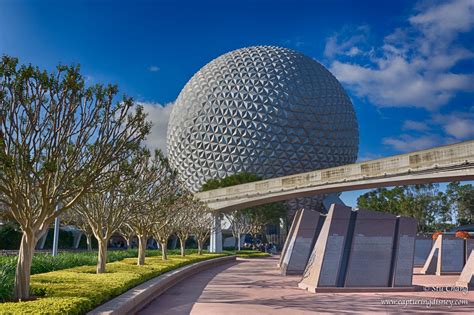 Capturing Disney: Spaceship Earth - Epcot