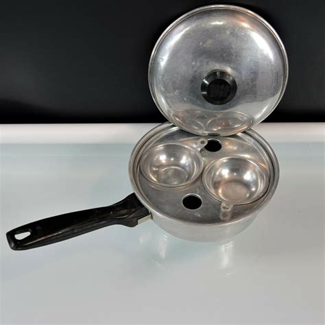 Vintage WEAR-EVER Aluminum No 2222 Egg Poaching Pan with Lid USA Made Farmcore | eBay in 2021 ...