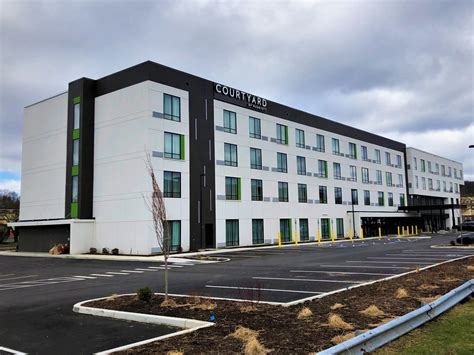 Courtyard By Marriott - West Springfield, MA - National Builders, Inc.