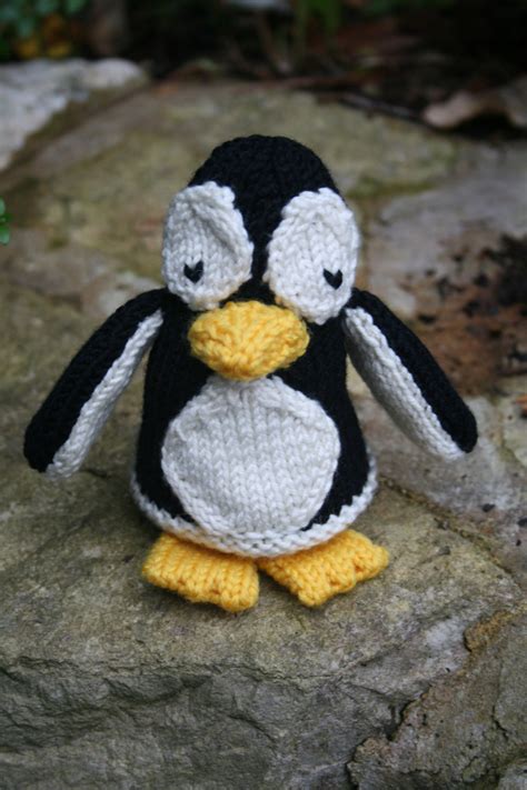 Penguin KNITTING PATTERN in Pdf DIY Pattern to Make Perceval | Etsy