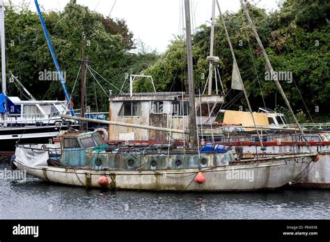 Boats in Lydney Harbour, Gloucestershire Stock Photo - Alamy