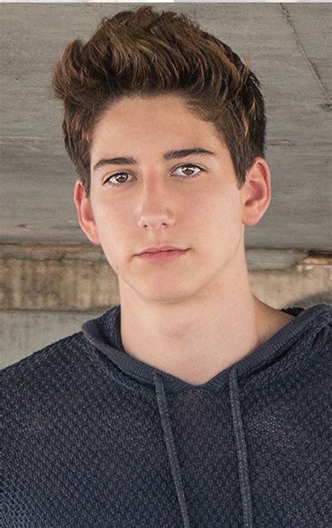 Milo Manheim | Zombie disney, Manheim, Actors