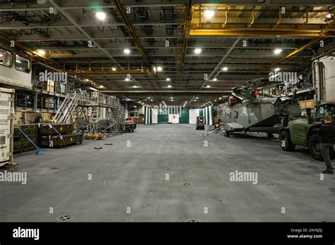 Inside the hangar of the Royal Navy's new aircraft carrier HMS QUEEN ...