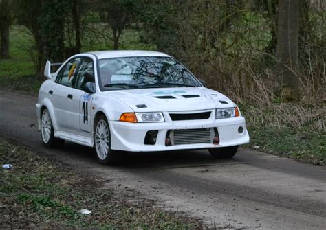 TopWorldAuto >> Photos of Mitsubishi Lancer - photo galleries