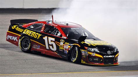 5-Hour Energy sticks with Michael Waltrip Racing