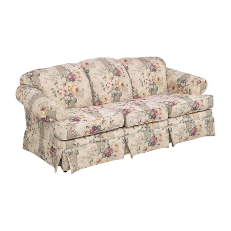 Rowe Furniture Floral Skirted Sofa | 85% Off | Kaiyo