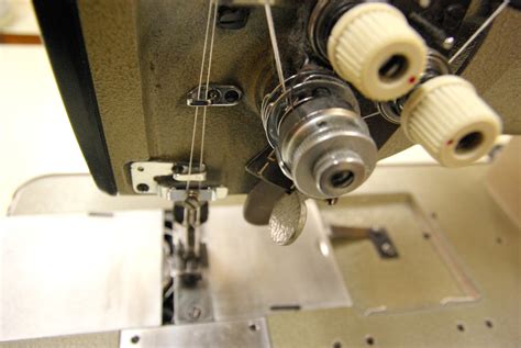 F.O.B FACTORY BLOG: SEWING FACTORY& SEWING MACHINE