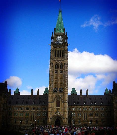 Ken Whytock Photos: The Peace Tower in Ottawa