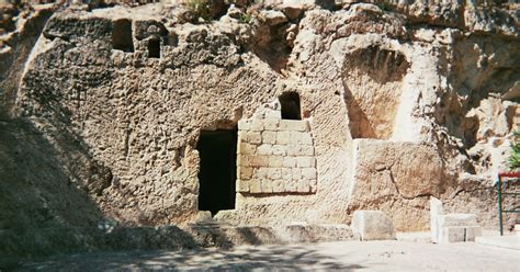 Devotional: Why did Jesus fold the napkin in the tomb?