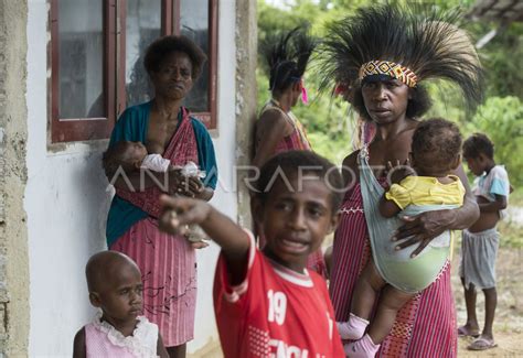 TINGKAT KEMISKINAN DI PAPUA BARAT | ANTARA Foto