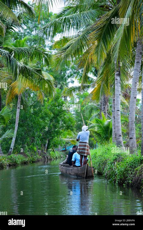 Kerala landscape sceneries hi-res stock photography and images - Alamy