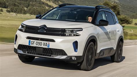 2023 Citroen C5 Aircross Review - Automotive Daily