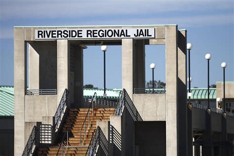 Riverside Regional Jail rebuts state panel claim that it should close