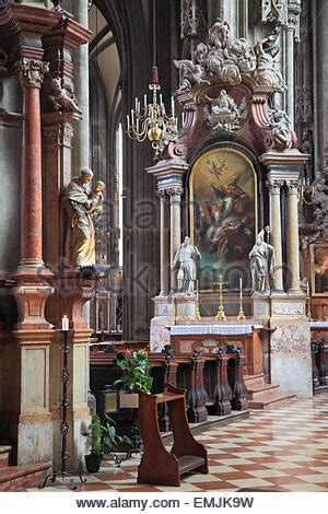 Austria, Vienna, Cathedral, Stephansdom, interior Stock Photo, Royalty ...