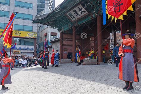 Royal Guard Parade of Ceremony in Deoksugung Palace Editorial Photo ...