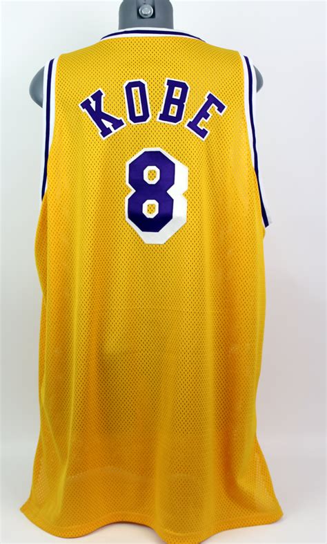 Lot Detail - 1996 Style Rookie Kobe Bryant Los Angeles Lakers ...