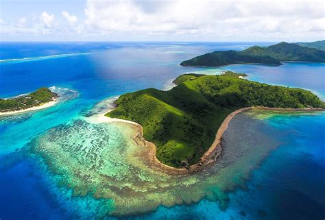 Fiji Island Hopping: An 8 day fun group tour in Fiji