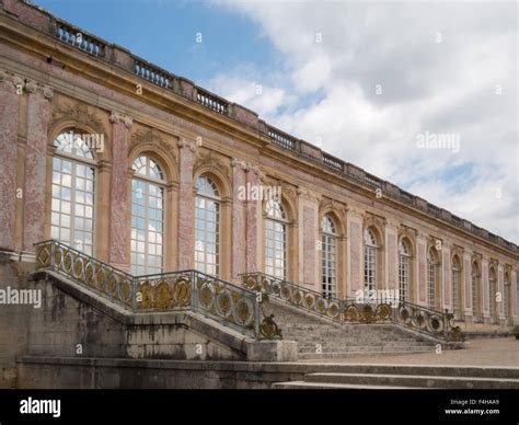 The grand trianon hi-res stock photography and images - Alamy