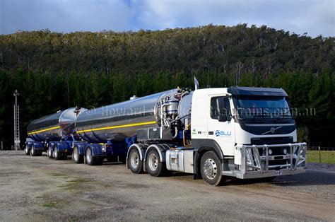 Byford A-Double Milk Tanker Review – Australian Roadtrains