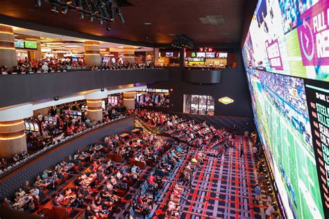 Las Vegas sportsbooks expect record betting for city’s first Super Bowl ...