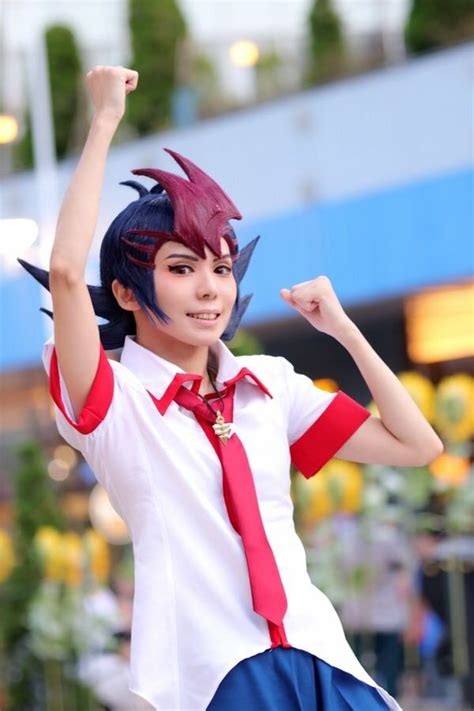 Pin by Jesse Cross on Yuma Tsukumo Cosplay Reference | Academic dress, Cosplay, Fashion