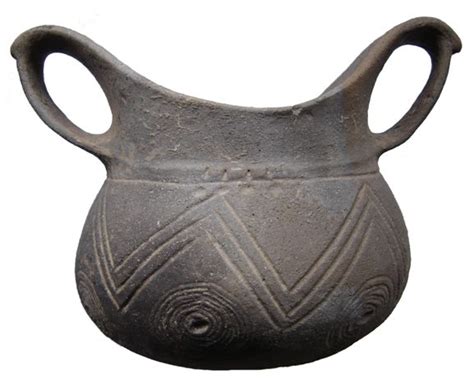 Bronze Age Pottery | Ancient pottery, Ancient egyptian art, Ancient history archaeology