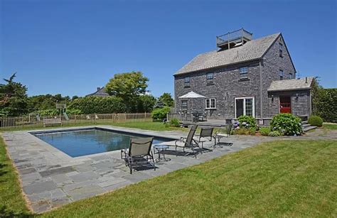 This Is What Dave Portnoy's $2.2 Million Nantucket Home Looks Like