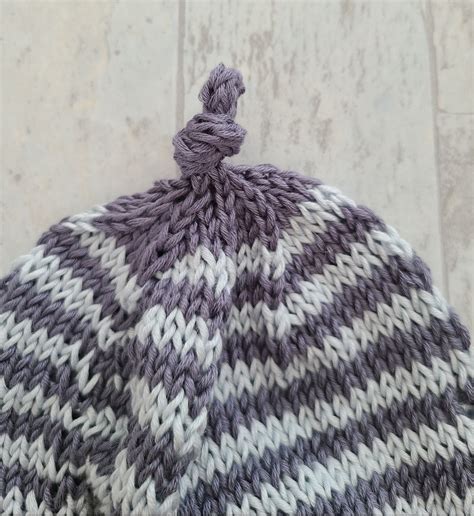 Knitting An I-Cord On A Hat – The Knit McKinley