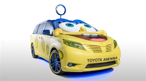 2015 Toyota Sienna SpongeBob Edition | Top Speed