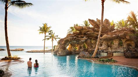 6 Best Hawaii All-Inclusive Resorts (2024) - FamilyVacationist