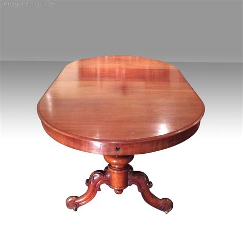 Antique Pedestal Extending Oval Dining Table - Antiques Atlas