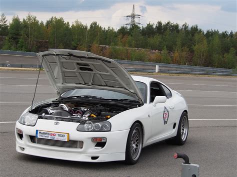 FEATURE: Mario's 1300+HP 2JZ Toyota Supra MK4 - Turbo and Stance