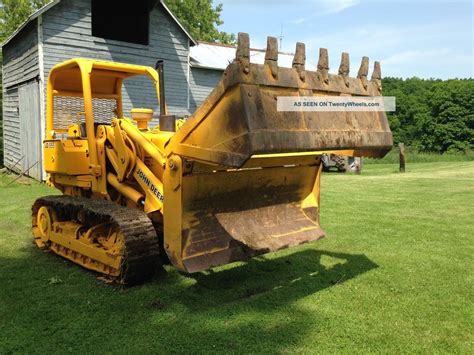 John Deere Crawler Loader