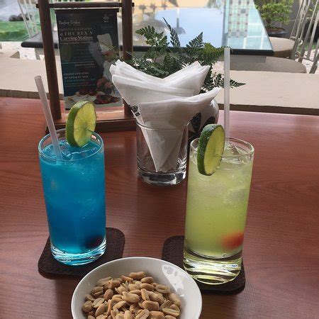 Rex Hotel Rooftop Bar (Ho Chi Minh City) - 2018 All You Need to Know ...