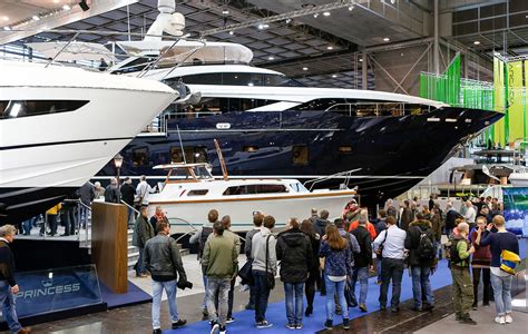 Boat Show: Dusseldorf Boat Show