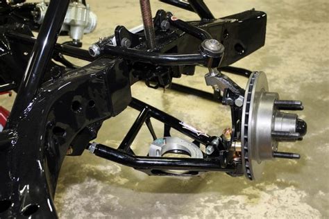 Longhorn Chassis Jumps into Modified Racing - Hot Rod Network