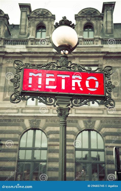 Red Paris Metro Station Sign Editorial Image - Image of post, text ...