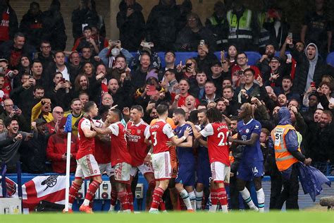 Arsenal fan goes viral sitting in the Chelsea end during match