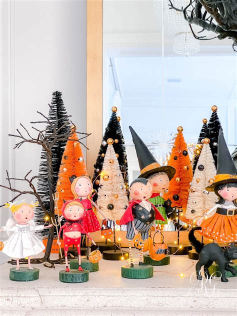 Halloween Trick or Treaters Decor Tradition - Randi Garrett Design