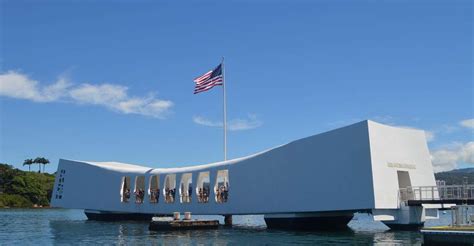 From Waikiki: Pearl Harbor with USS Arizona Memorial Ticket | GetYourGuide