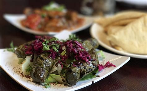 Vegan Mezze - Turkish Dolmas and Garlic Flatbread | Recipes | LIVEKINDLY