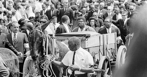 Civil Rights History: 100,000 witness MLK's funeral procession