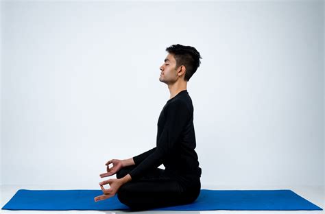 Sukhasana (Easy Pose) - PixaHive