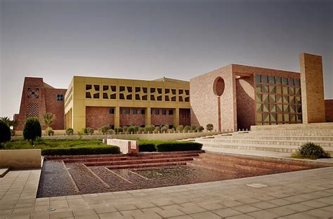 Qatar Architecture Photos - Doha Buildings - e-architect