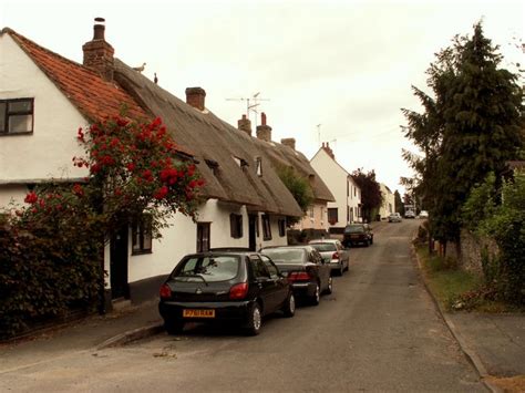 Cottages at Linton, Cambridgeshire © Robert Edwards cc-by-sa/2.0 :: Geograph Britain and Ireland