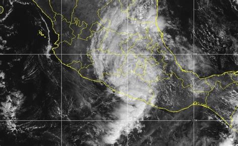 Hurricane Otis causes damage to Acapulco property after Cat 5 landfall | Insurance Insider