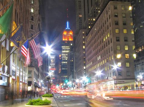 World Visits: Fifth Avenue | A Popular Street In New York - USA