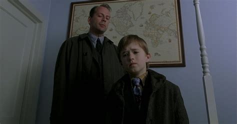 Movie Review: The Sixth Sense (1999) | The Ace Black Movie Blog