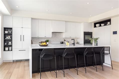 Northern Lights-Interior Design Portfolio, Winnipeg. Modern Black and White Kitchen Island ...